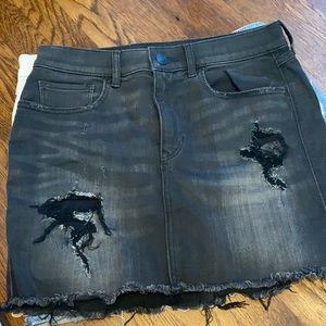 Size 4 black denim skirt express